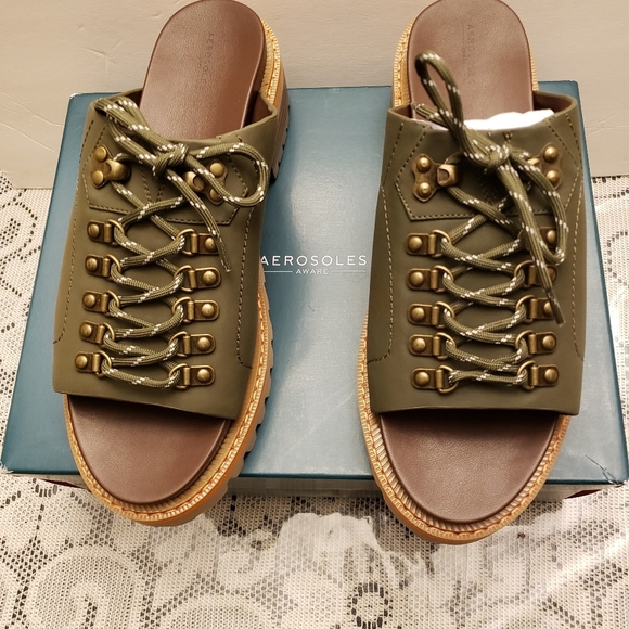 Ladies Aerosoles sandals​ - Picture 4 of 6